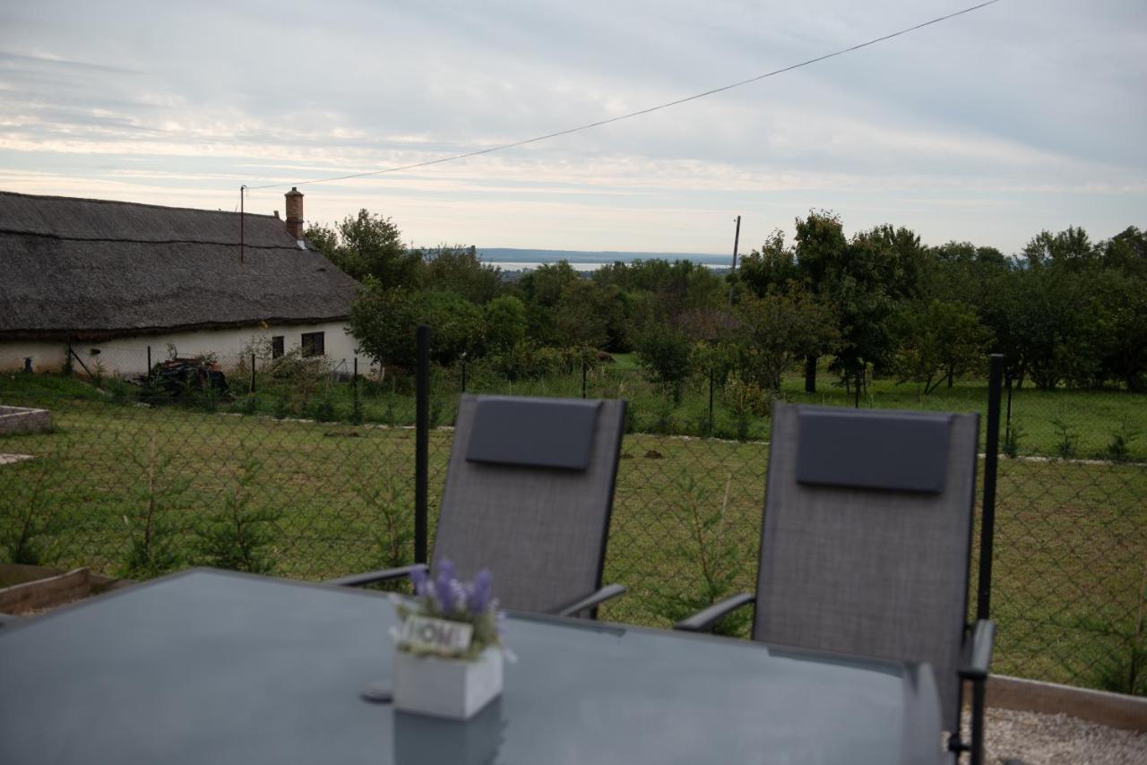 Bridgiet Home Apartman Cserszegtomaj Kültér fotó